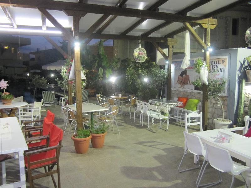 Vickys Studios Faliraki Rhodes City Buitenkant foto